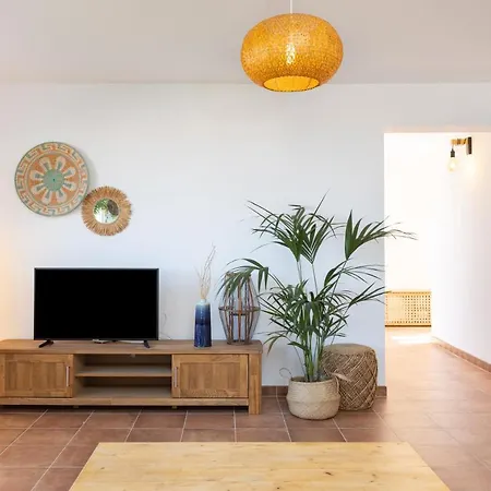 فيلة Home2book Elegant El Private Pool&bbq